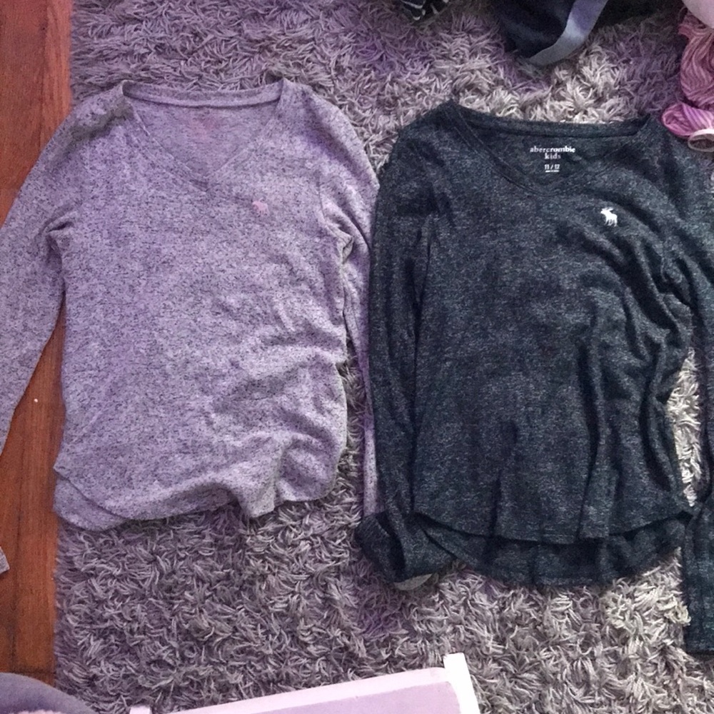 bundle of 2 abercrombie long sleeves